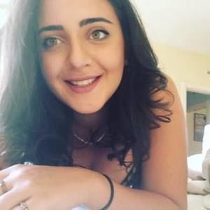 Meet your Posher, Yara