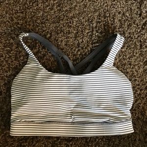 Lululemon energy bra size 6