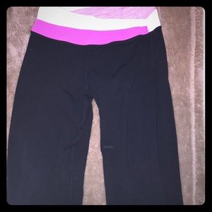 Lululemon yoga pants