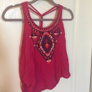 🔮 5 for $25/ 6 for $29 Hot pink tribal crop tank