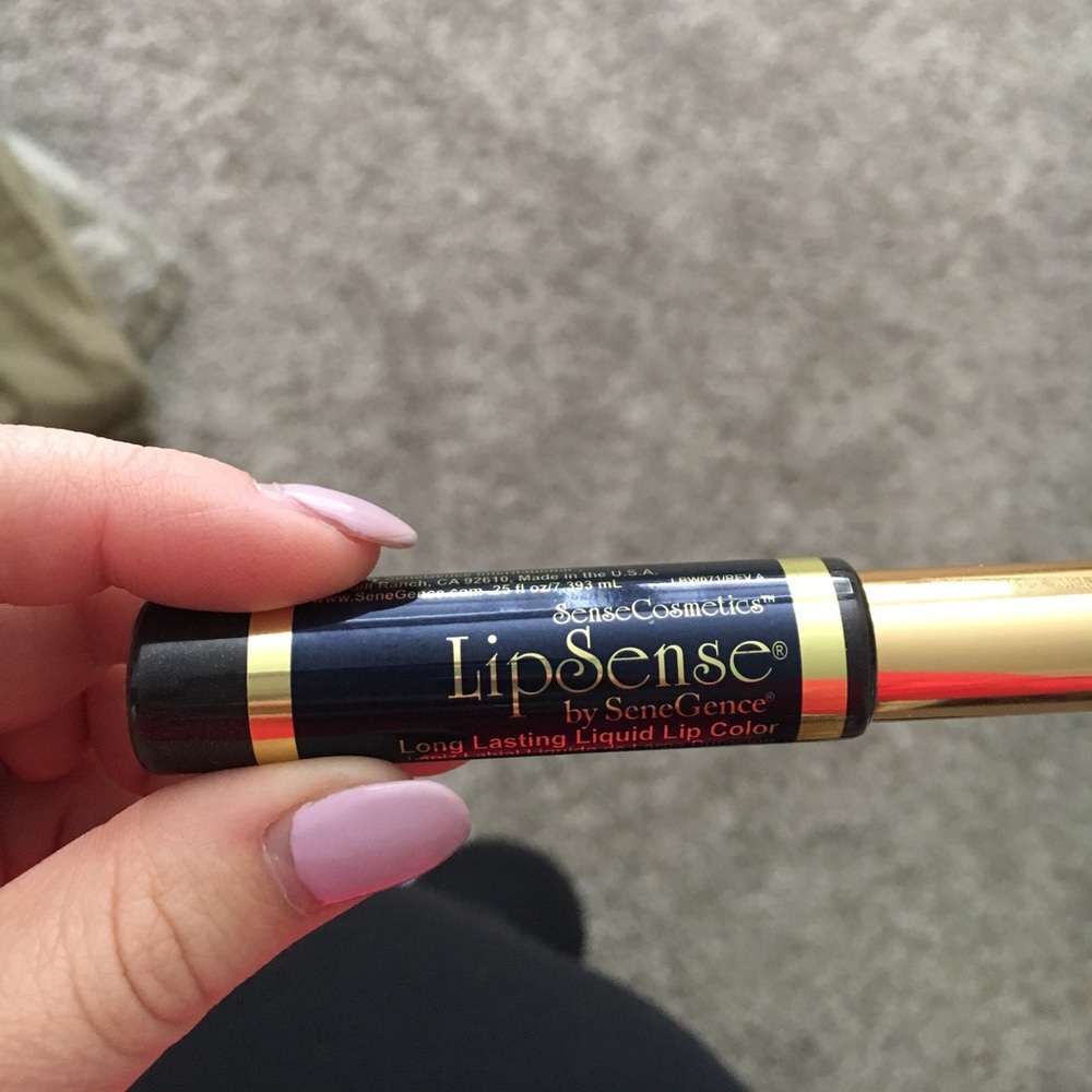 Blackberry Lipsense