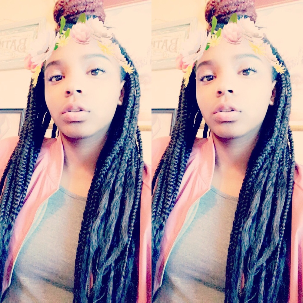 Meet your Posher, Linda