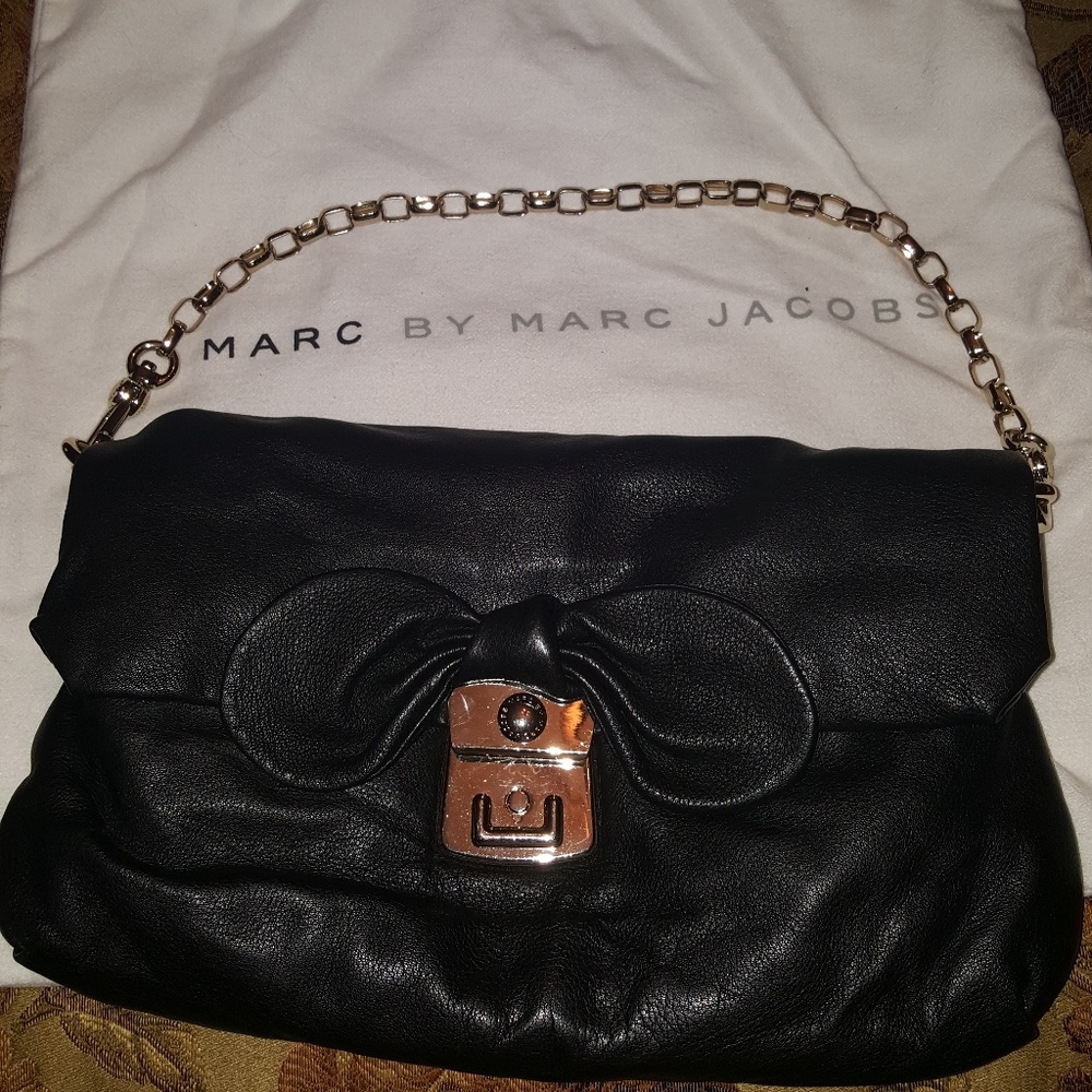 MARC BY MARC JACOBS SHOULDER BAG WITH CHAIN!!!