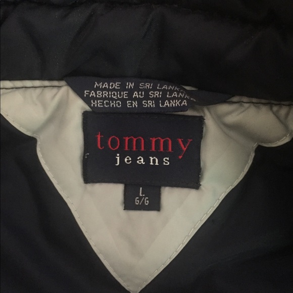Tommy Hilfiger Puffer Vest - Picture 5 of 6