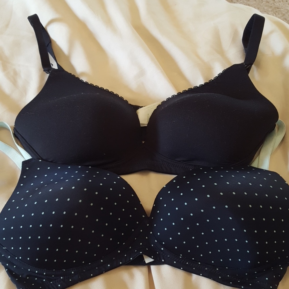 Lot of 2 Motherhood Nursing Bras