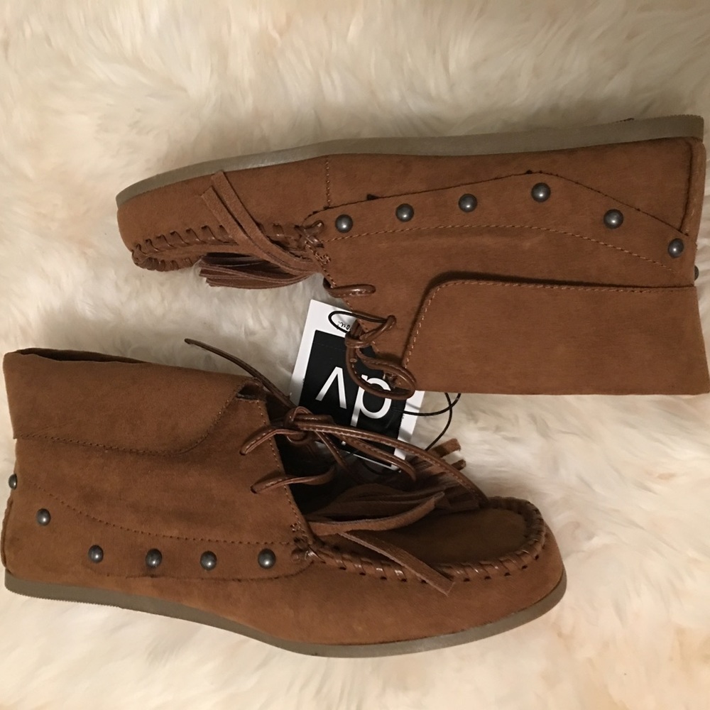 Suede fringe booties