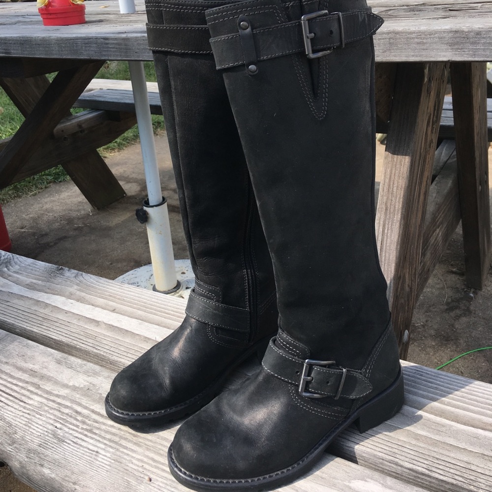 Clarks Black Tall boot size 6-6.5