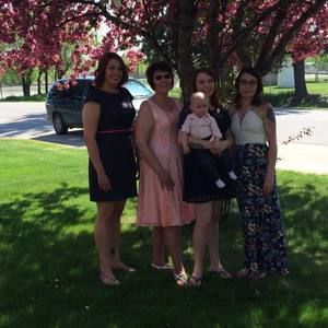 Meet your Posher, Janet