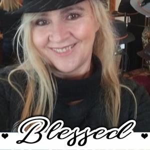 Meet your Posher, Barbi