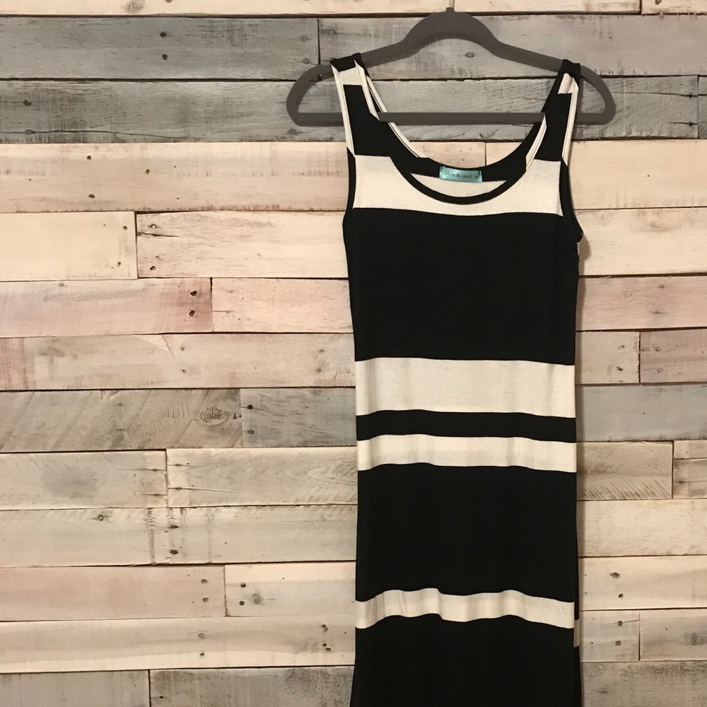 Maternity Maxi Dress