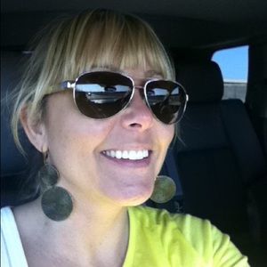 Meet your Posher, Kimberlee