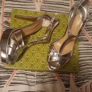 Gianni Bini Kelli silver pumps