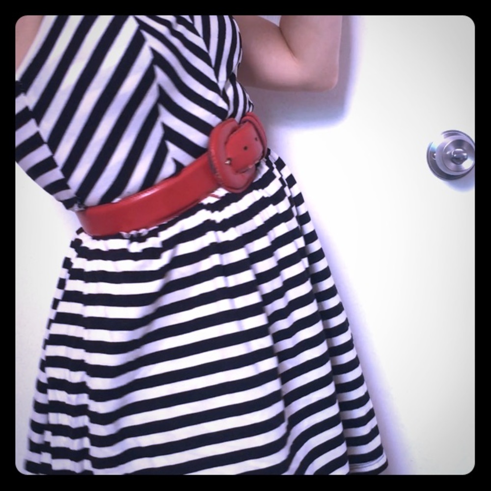 🎉HP! PAULN KC Sleeveless Dress