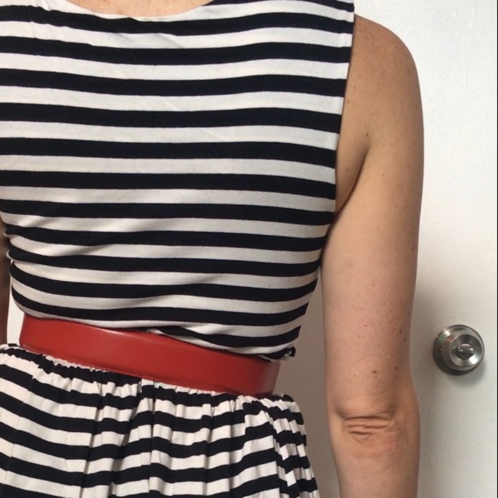 🎉HP! PAULN KC Sleeveless Dress - Picture 2 of 8