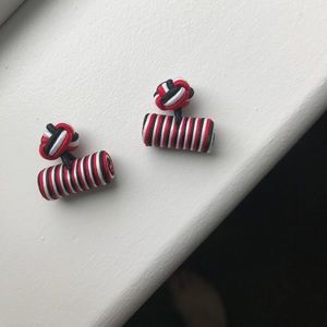 Black red and white cuff link knots