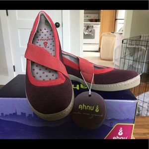 Ahnu Maroon and Pink Mary Jane Casual Slip-one W8