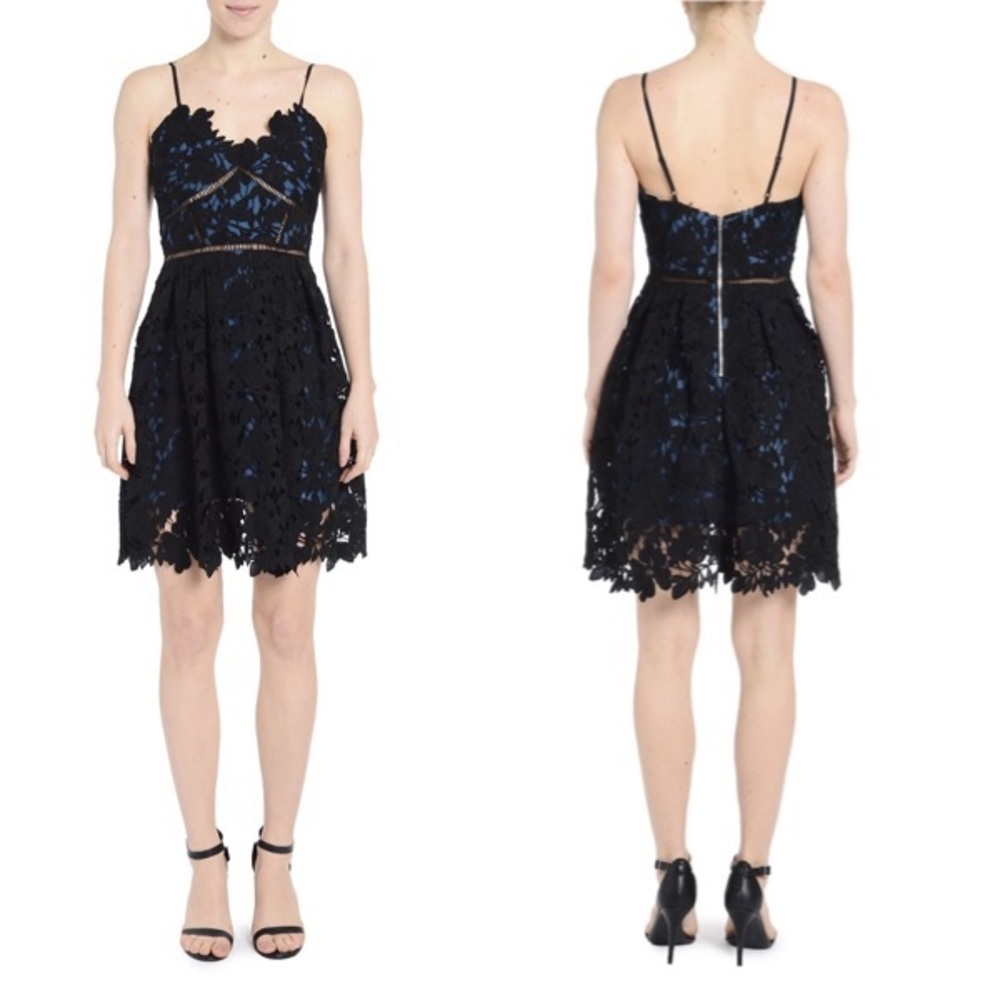 🆕NWT Romeo & Juliet Couture Strap Floral Lace