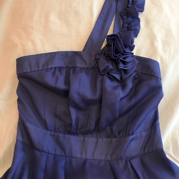 ✨SOLD✨The Limited One shoulder top Short Dress. - Picture 5 of 7