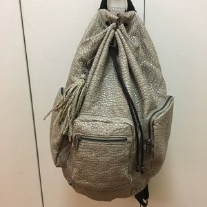 Kenneth Cole Reaction Fashion Backpack