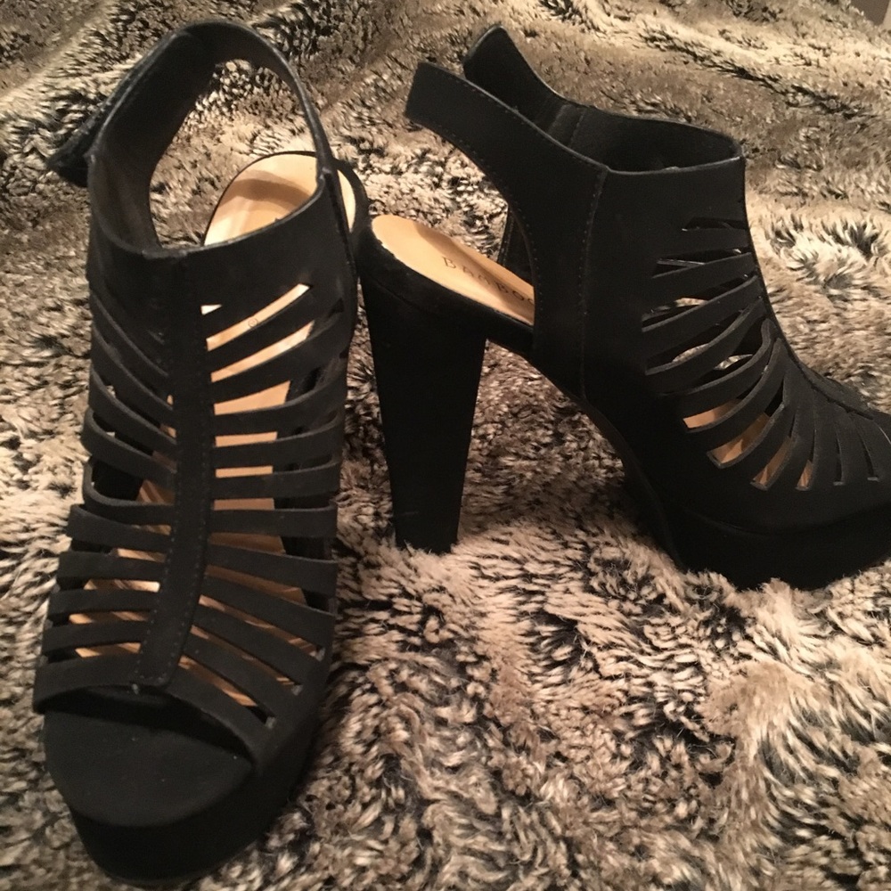 Black heels
