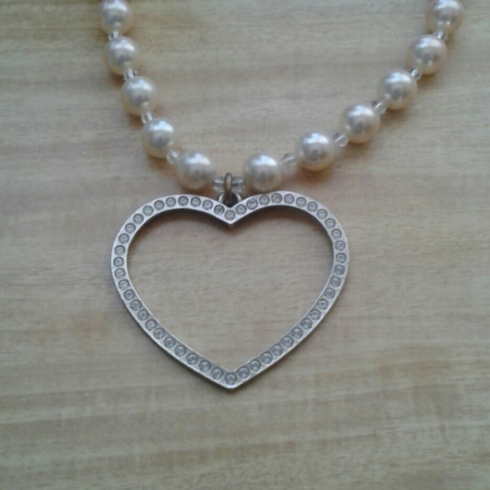 Sisi amber sign heart pearl necklace