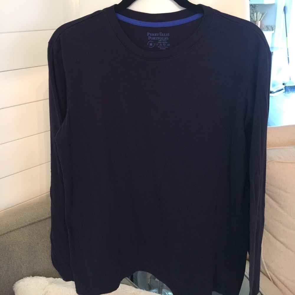 Perry Ellis Men's Navy Long Sleeve Tee