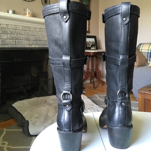 Frye Carmen Black Leather boots 6.5 - Picture 2 of 6