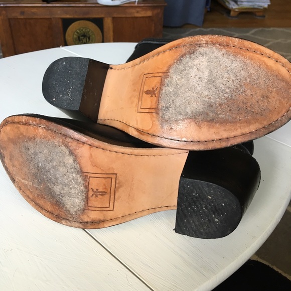 Frye Carmen Black Leather boots 6.5 - Picture 6 of 6