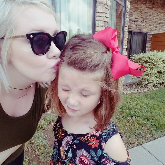 Meet your Posher, Jade - Picture 1 of 1