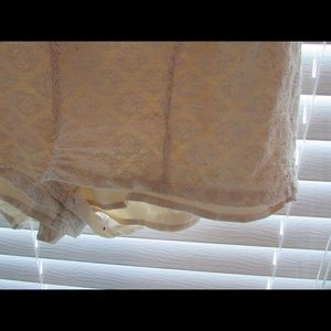 High wasted white lace shorts