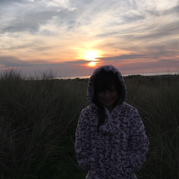 Meet your Posher, Ronejean - Picture 4 of 7