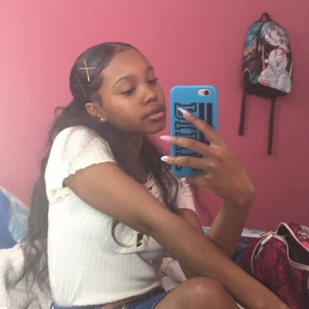 Meet your Posher, Tierra