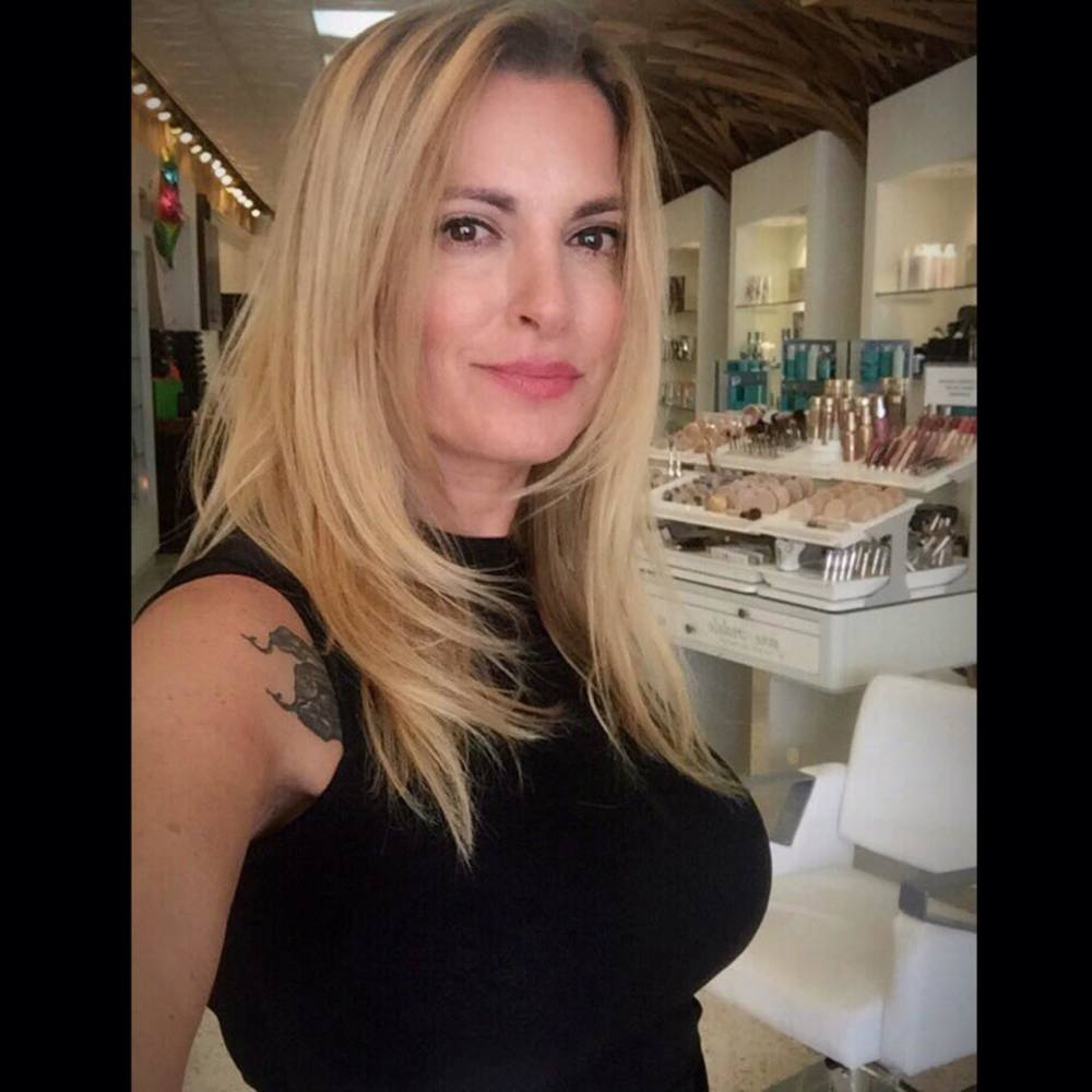 Meet your Posher, Angelique