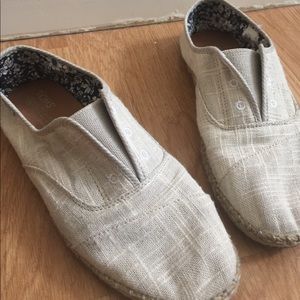 TOMS casual flat 7.5