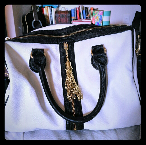 Posh white and black work bag - Picture 1 of 2