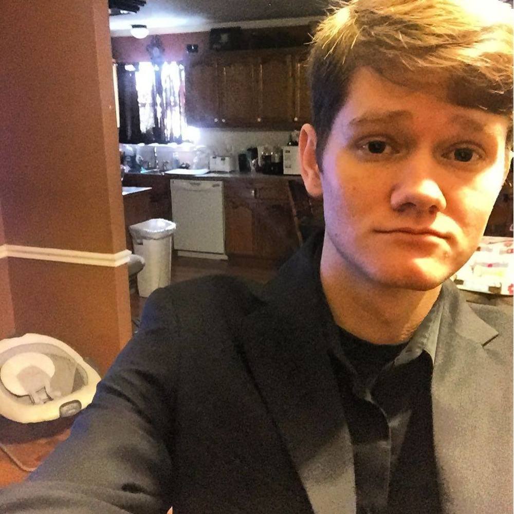 Meet your Posher, Brandon