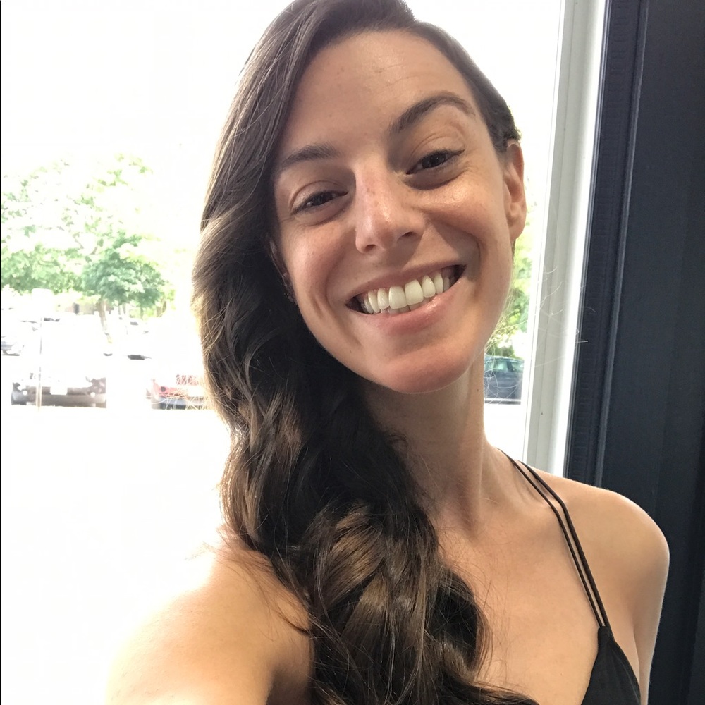 Meet your Posher, Veronica