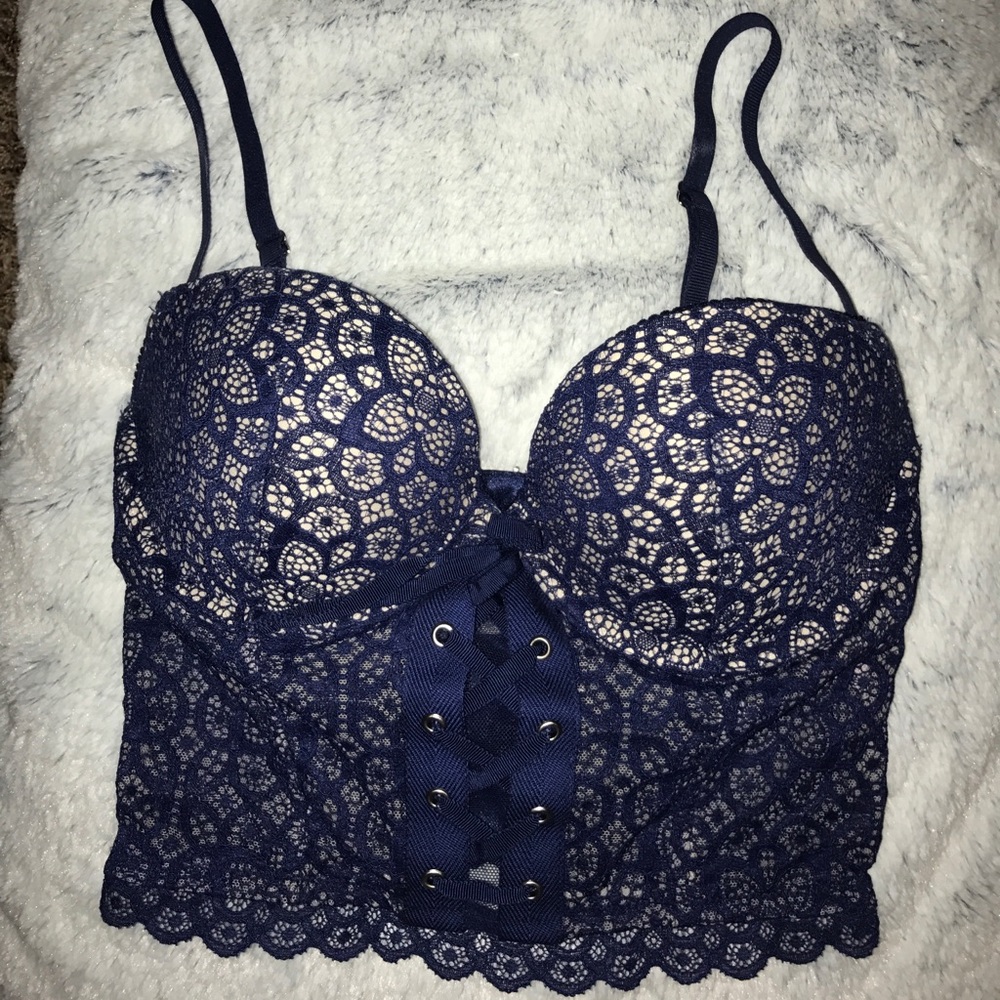 32 D Victoria's Secret Bra