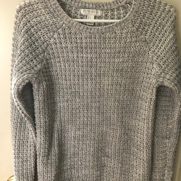 Forever 21 Sweaters - Forever 21 knitted grey sweater