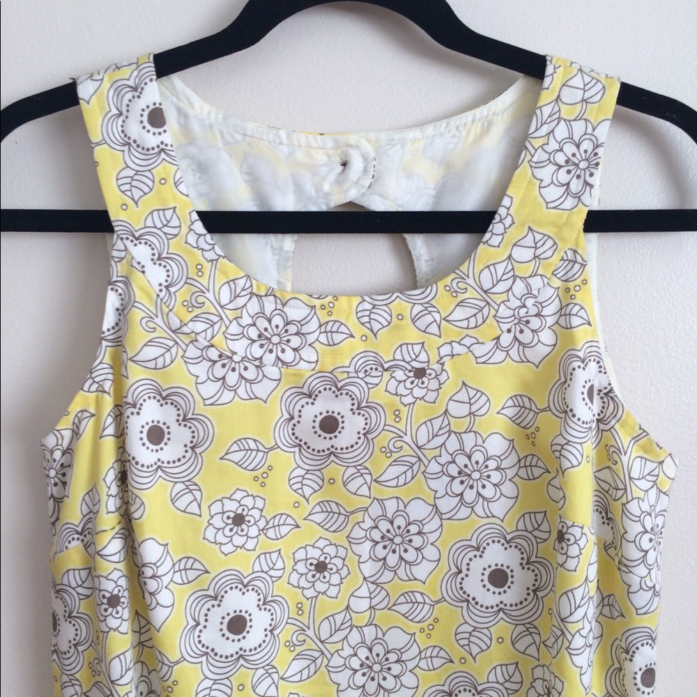 Ann Taylor floral shift