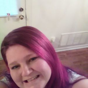 Meet your Posher, Joanie