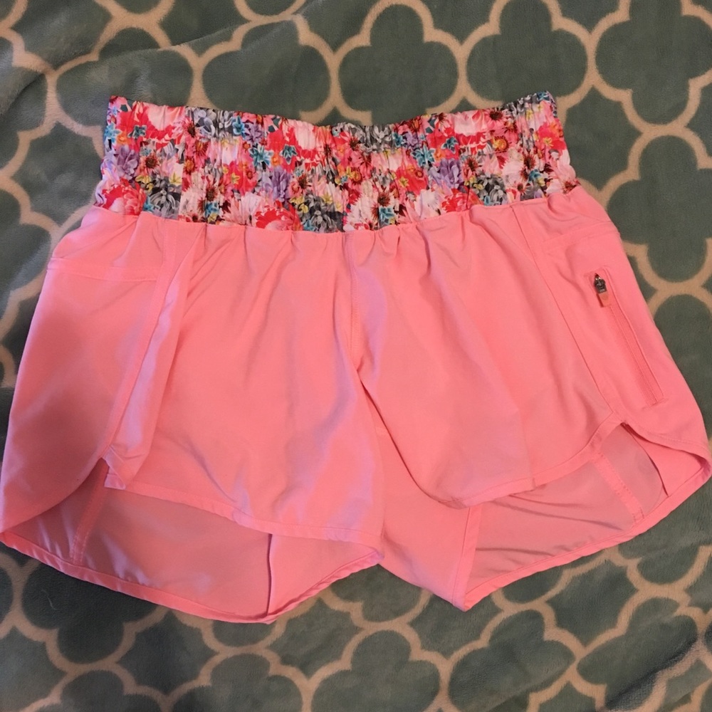 lululemon tracker shorts
