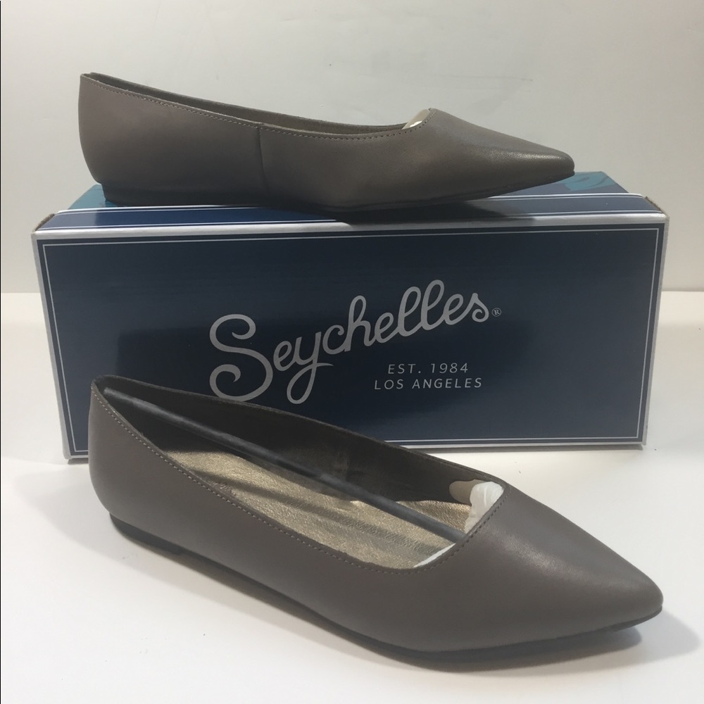 Seychelles Trek Leather Flats