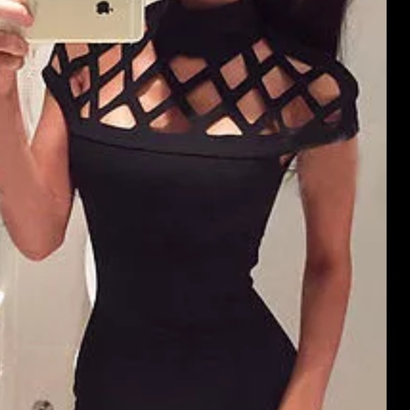 ⬇️ BLACK CAGE DRESS SIZE M - Picture 2 of 3