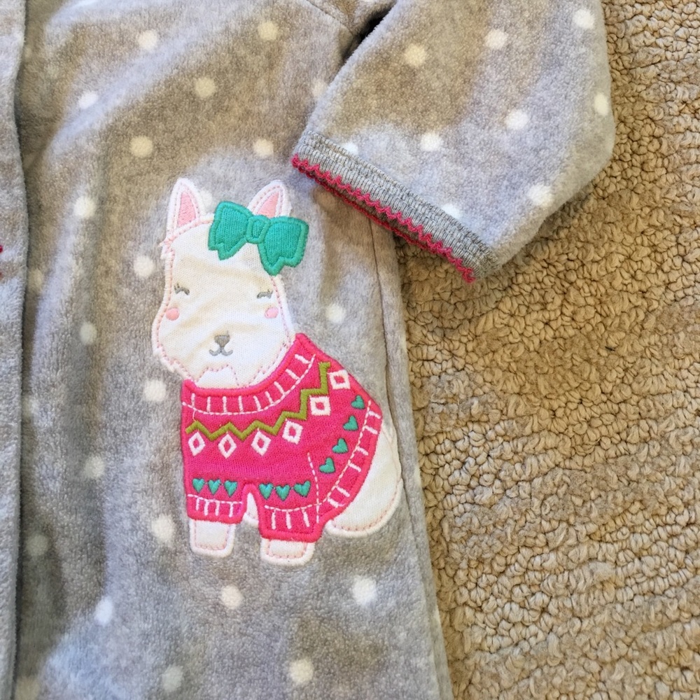 3/$15 Carter's fleece footies pajamas grey 6-9 m - Picture 5 of 5
