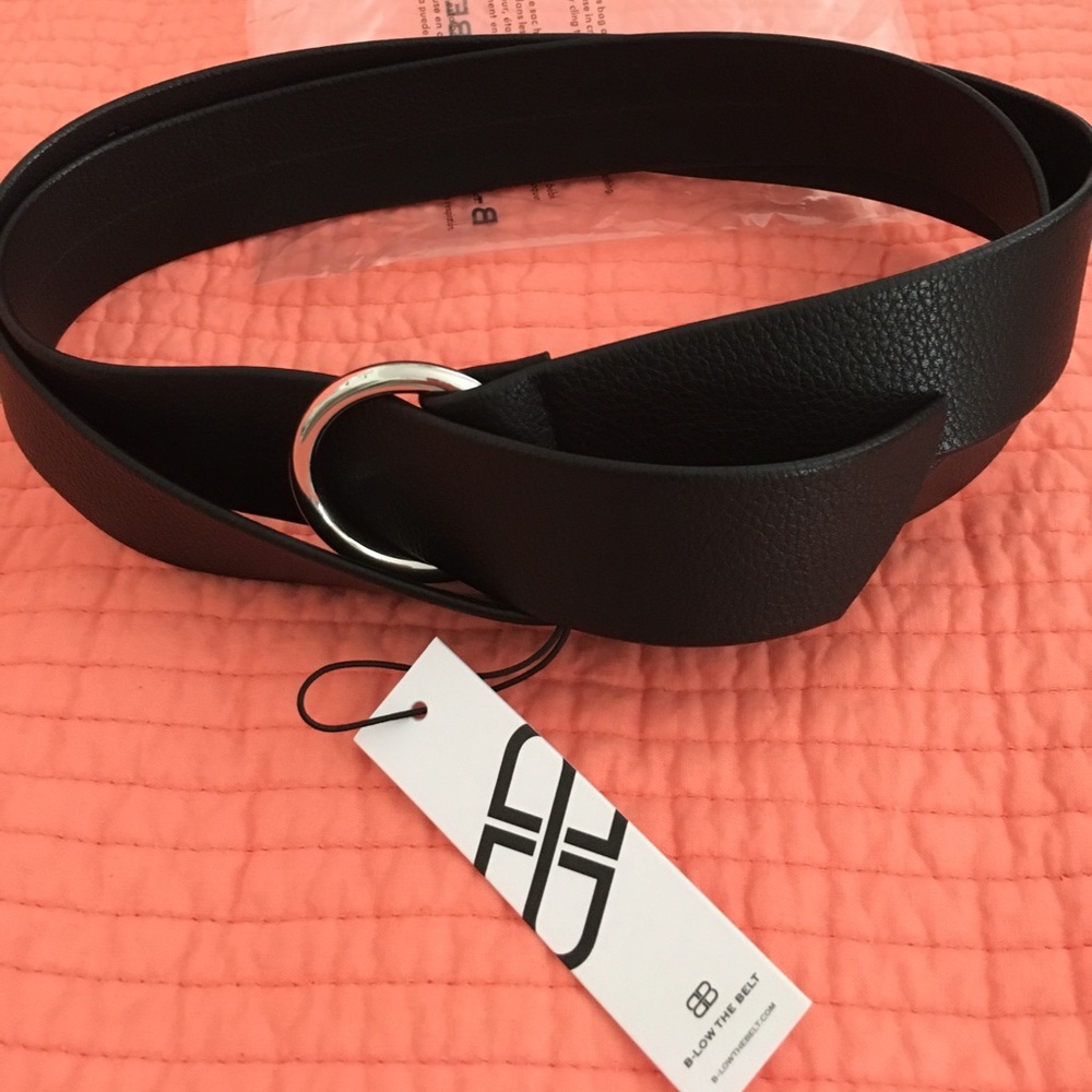 💯 NWT 🖤 Leather B•Low The Belt ✔️