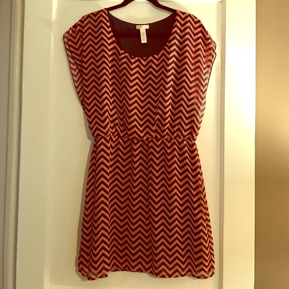 Chevron Dress ❤️