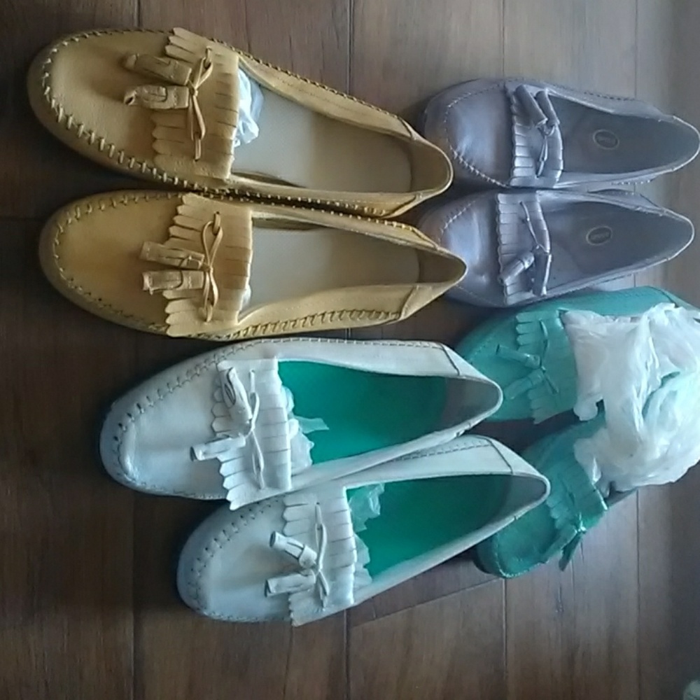 Shoes. New leather not man manufacture