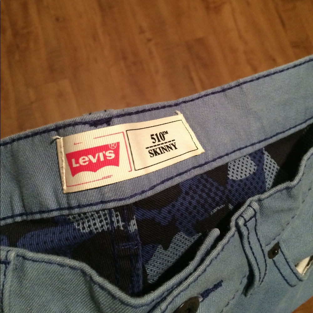 510 Levi Jeans ( Skinny )