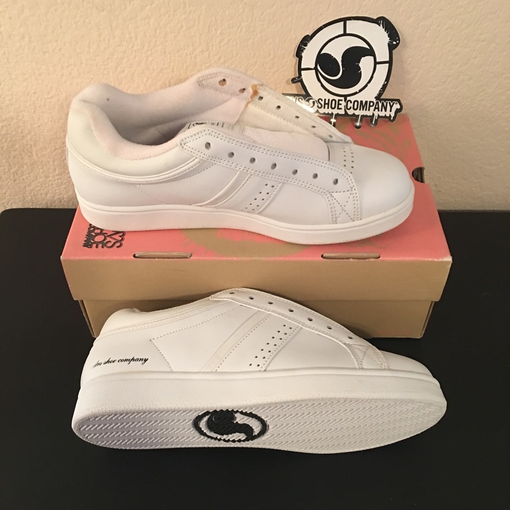 DVS women's Skate shoes.